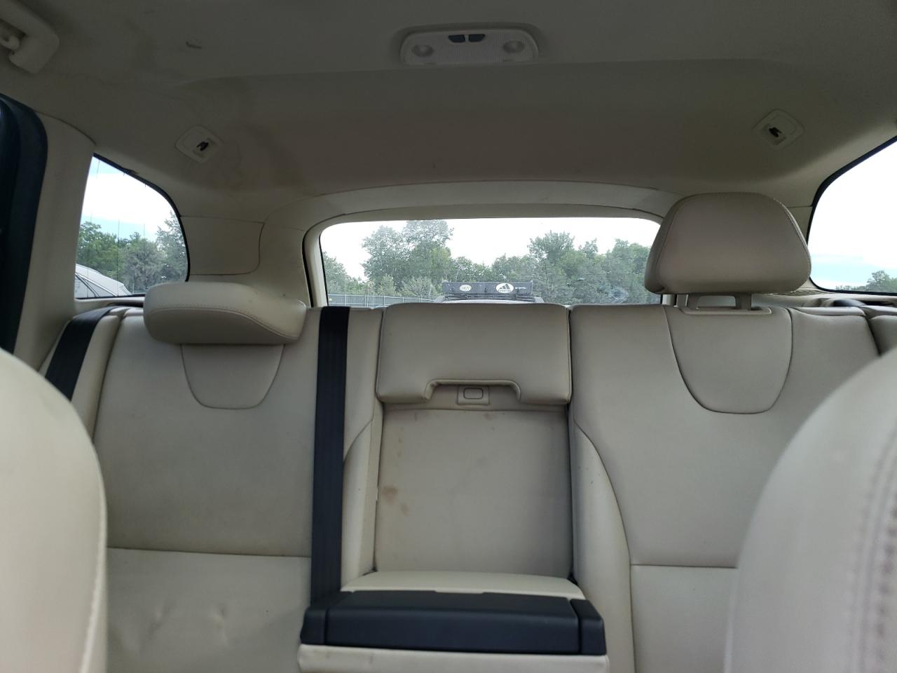 2016 Volvo Xc60 T5 Premier VIN: YV440MDK6G2799766 Lot: 67382975