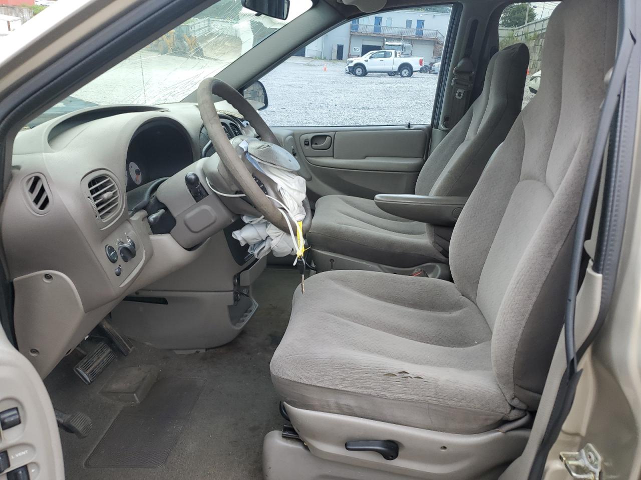 2003 Chrysler Voyager Lx VIN: 1C4GJ45393B113301 Lot: 69915575