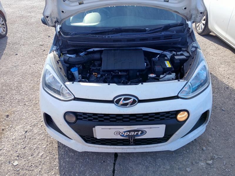 2018 HYUNDAI I10 GO SE