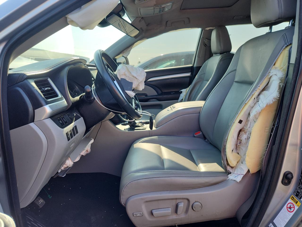 2017 Toyota Highlander Se VIN: 5TDJZRFH5HS464907 Lot: 67609475