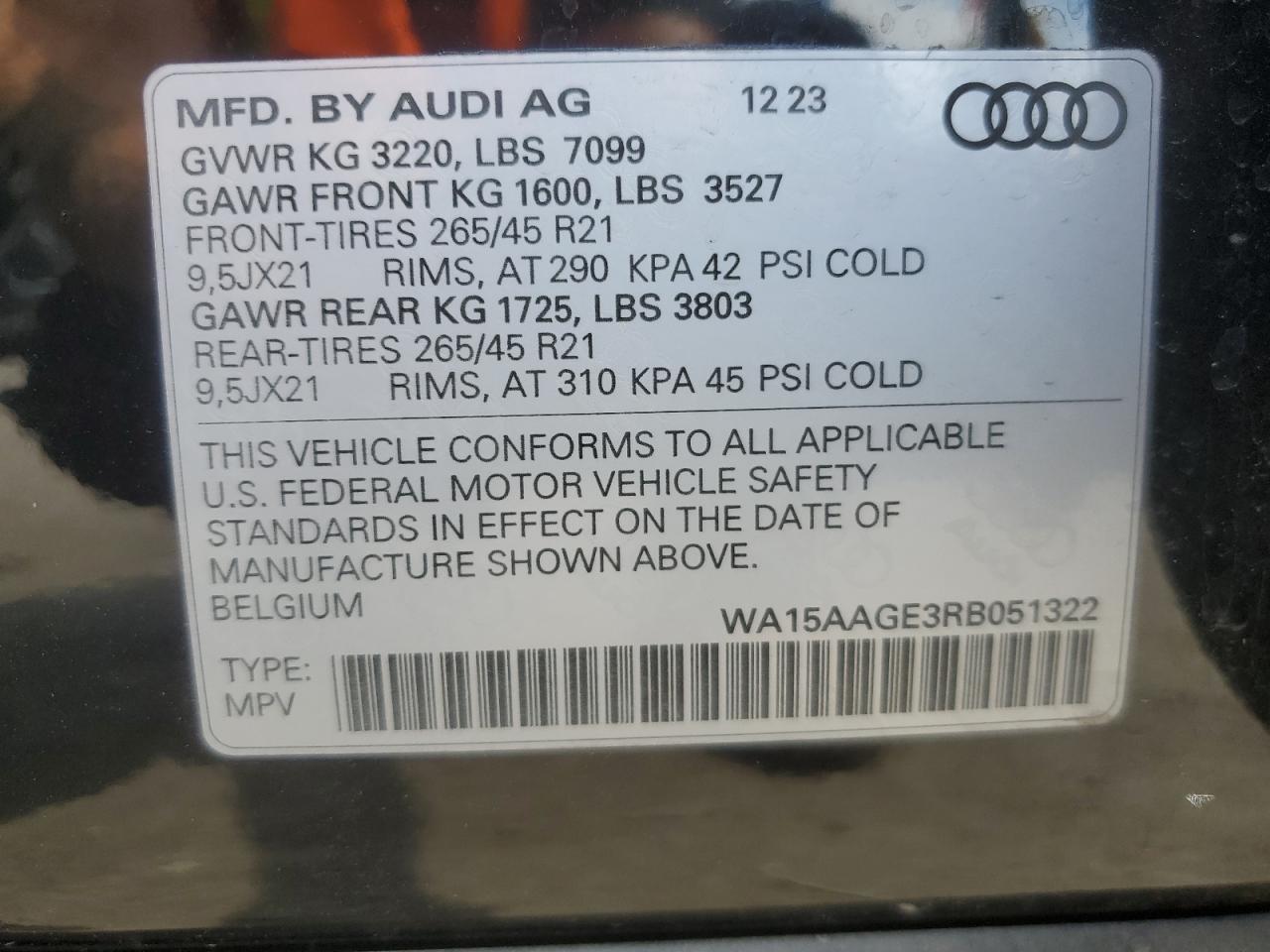 2024 Audi Q8 E-Tron Premium Plus VIN: WA15AAGE3RB051322 Lot: 68770135