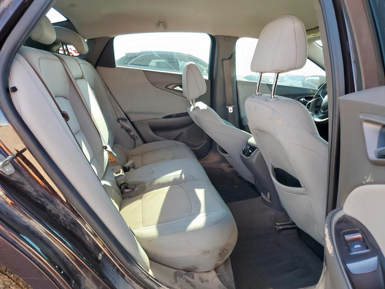 1G1ZD5ST1LF010191 2020 Chevrolet Malibu Lt