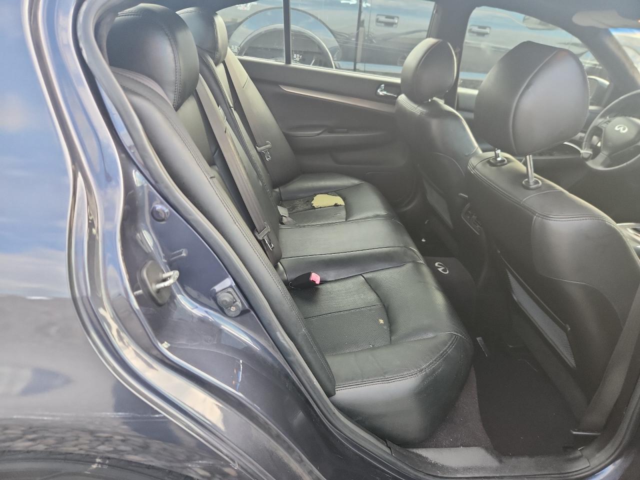 2010 Infiniti G37 Base VIN: JN1CV6AP0AM202301 Lot: 70344455