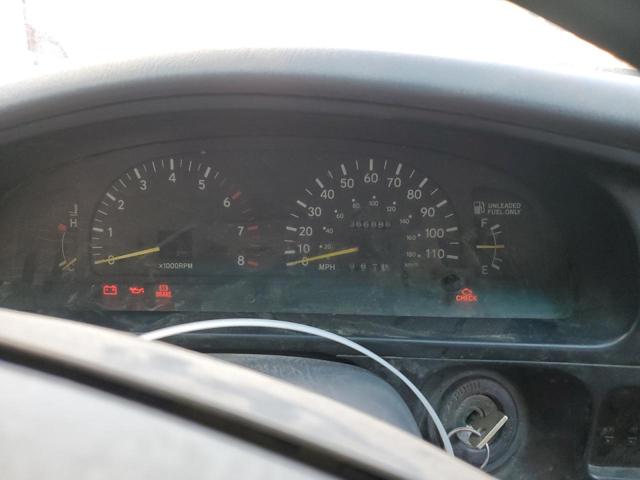 1995 Toyota Tacoma VIN: 4TAUN41B3SZ054185 Lot: 67616005