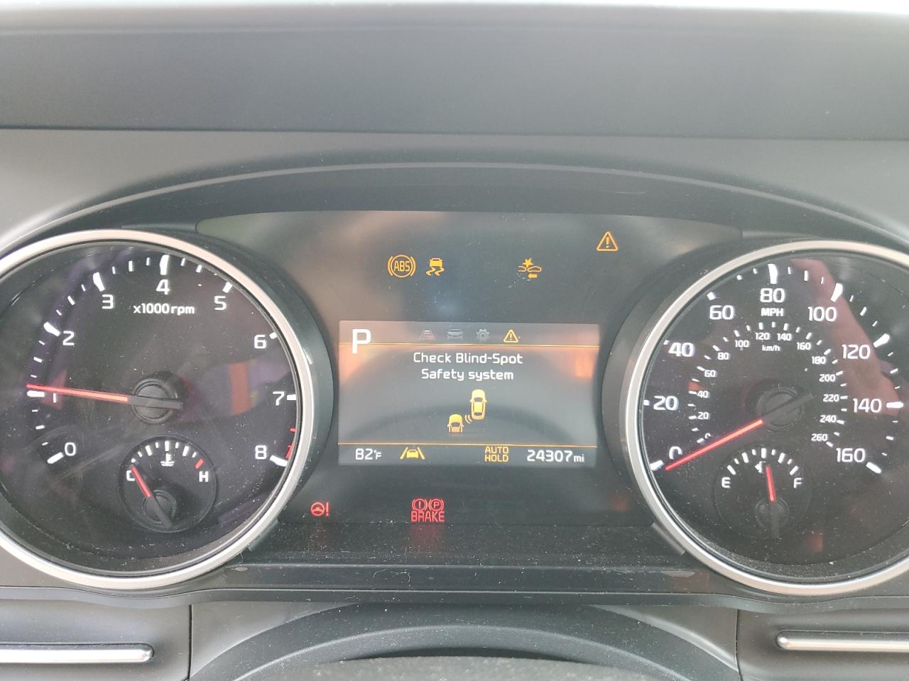 2024 Kia Carnival Lx VIN: KNDNB4H39R6441500 Lot: 70852085