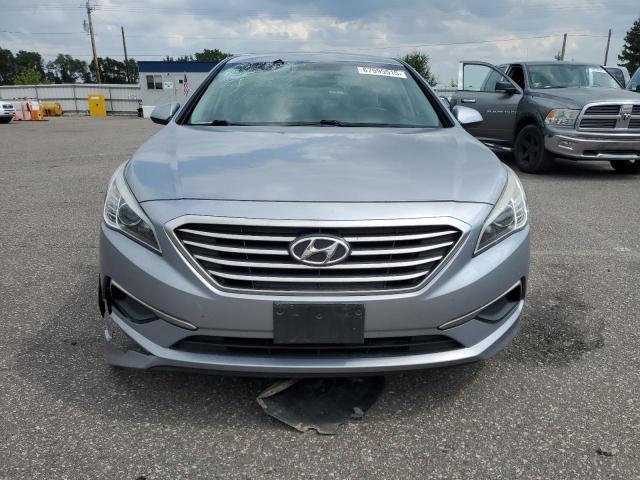  HYUNDAI SONATA 2016 Серебристый