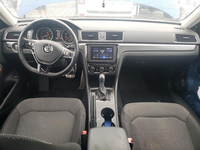  VOLKSWAGEN PASSAT 2016 Синий