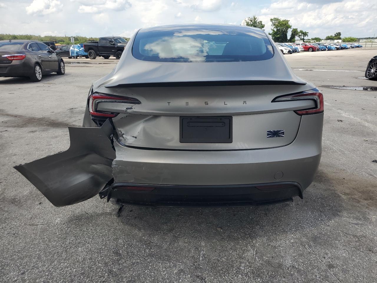 2024 Tesla Model 3 VIN: 5YJ3E1ET4RF859257 Lot: 70900365