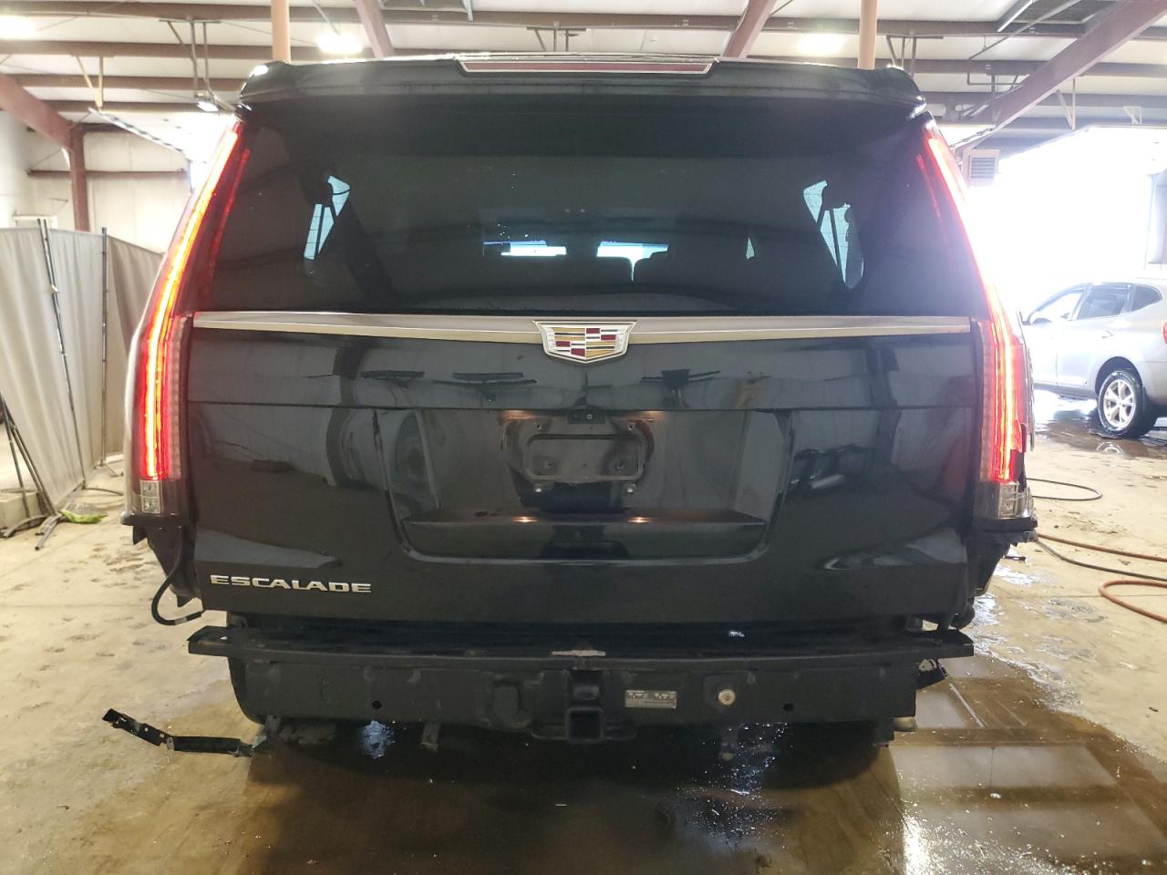 2019 Cadillac Escalade Esv Luxury VIN: 1GYS4HKJ7KR319485 Lot: 67401625
