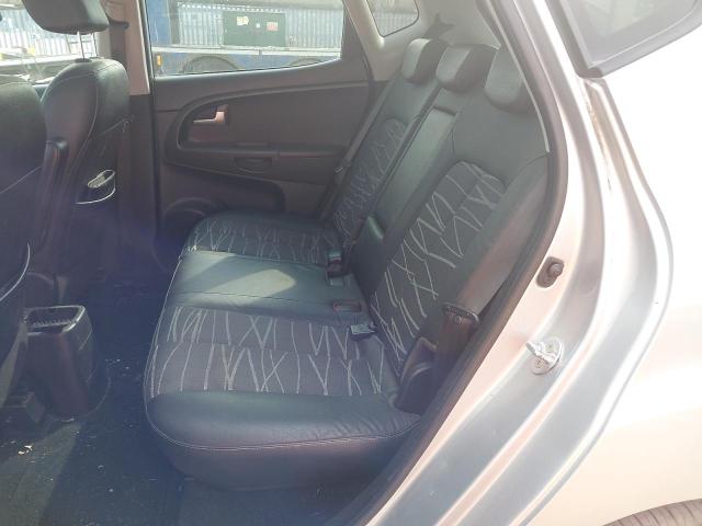2013 KIA VENGA 3 EC