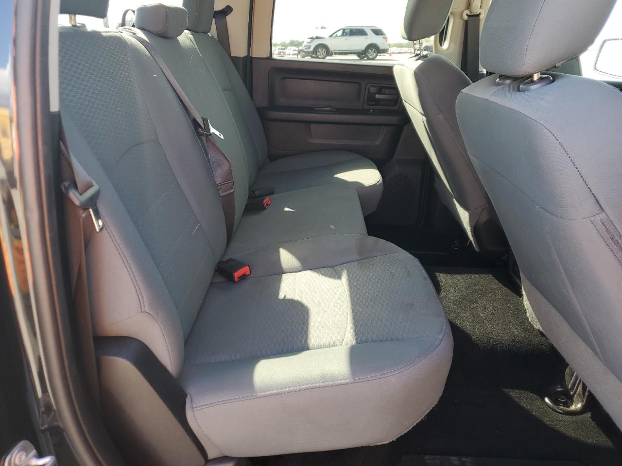 2017 Ram 1500 St VIN: 3C6RR6KT1HG598900 Lot: 68525145