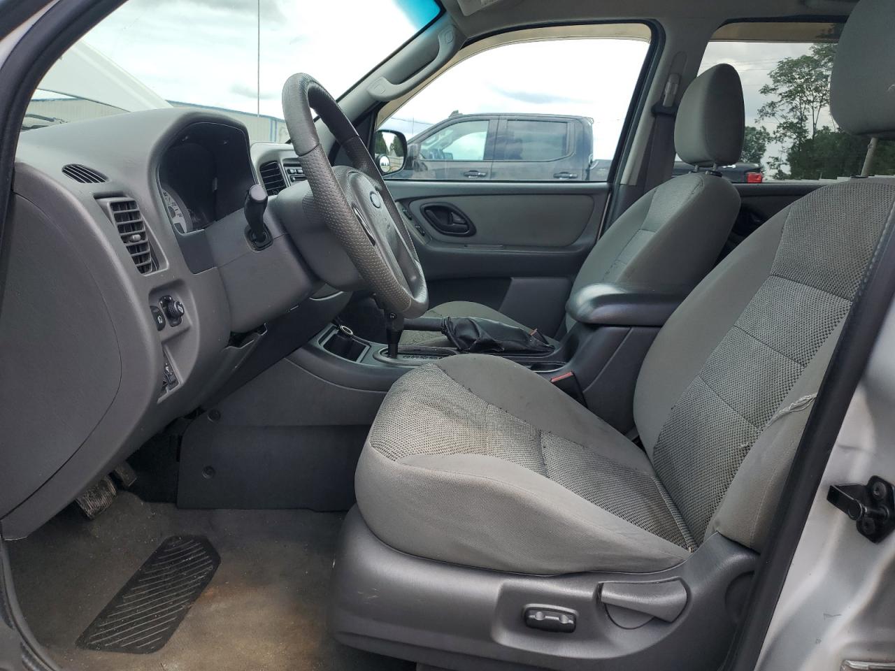 2005 Ford Escape Xlt VIN: 1FMYU93145KA30657 Lot: 68519375