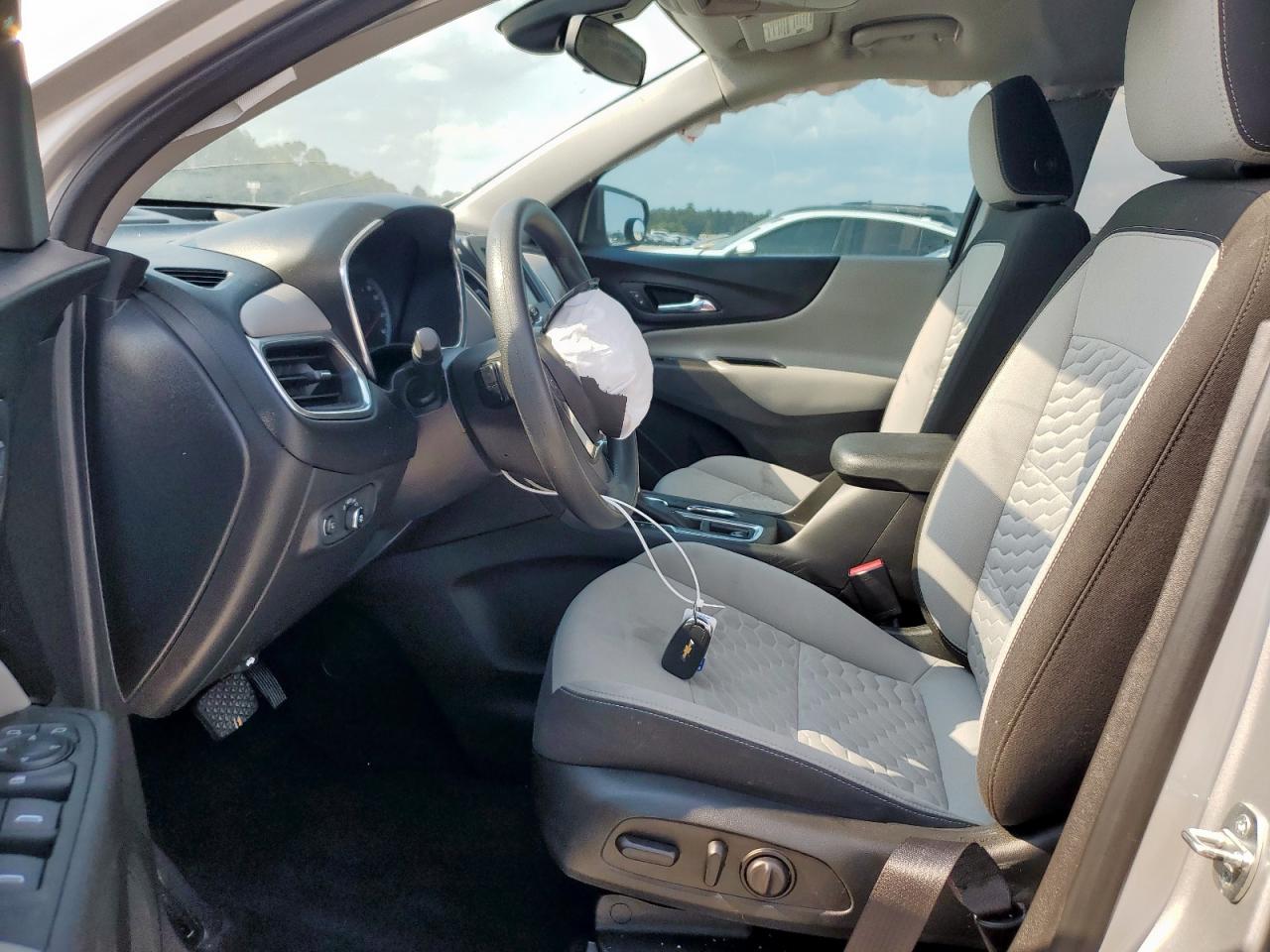 2021 Chevrolet Equinox Ls VIN: 3GNAXHEV0MS113018 Lot: 70461735
