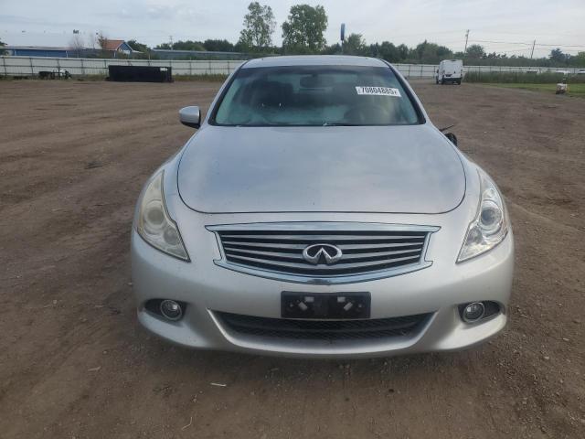  INFINITI G37 2013 Srebrny