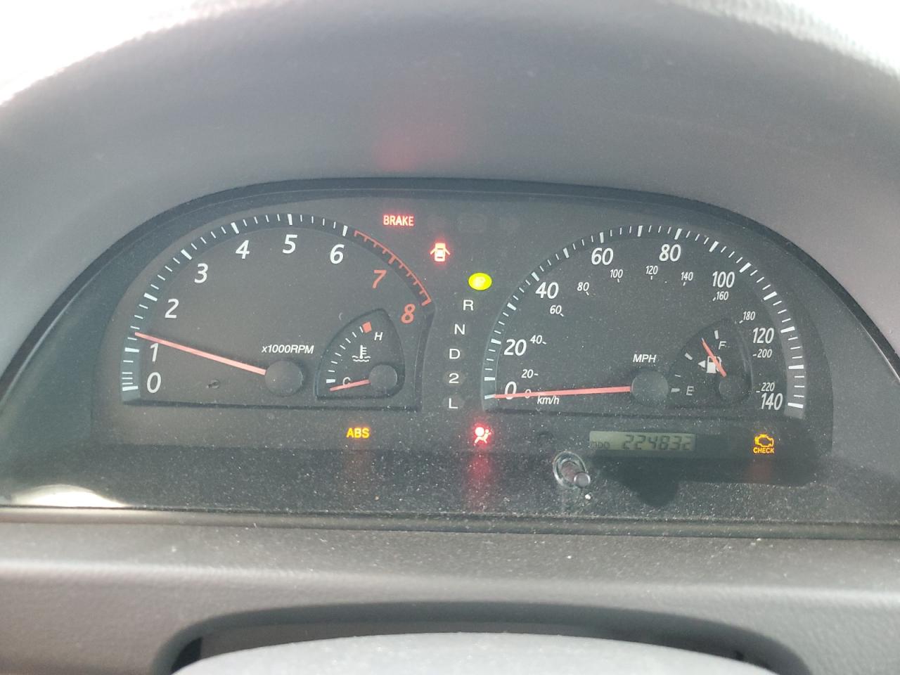 2003 Toyota Camry Le VIN: 4T1BE32K43U238484 Lot: 69791035