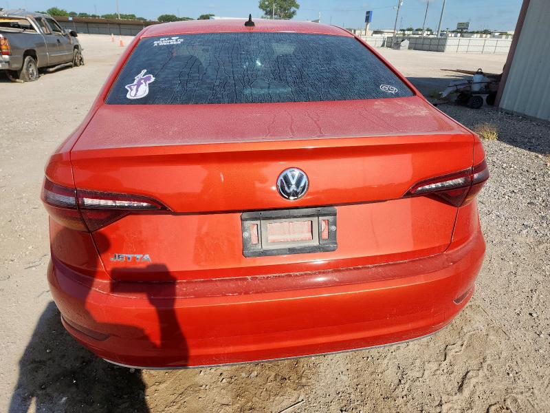  VOLKSWAGEN JETTA 2019 Pomarańczowy