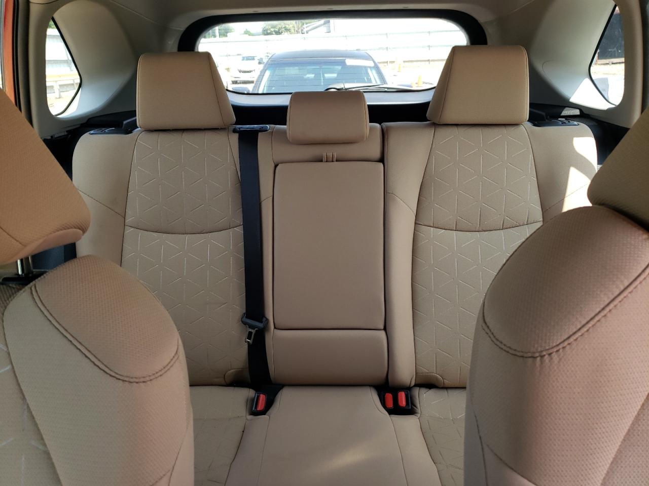 2022 Toyota Rav4 Xle VIN: 2T3W1RFV4NW194369 Lot: 68118655