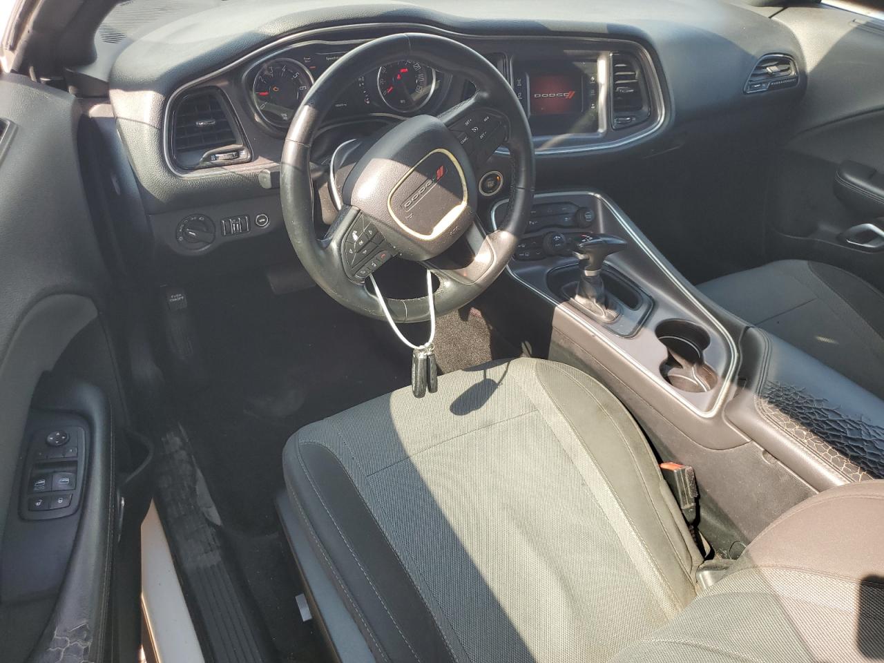 2016 Dodge Challenger Sxt VIN: 2C3CDZAG1GH321590 Lot: 69590445