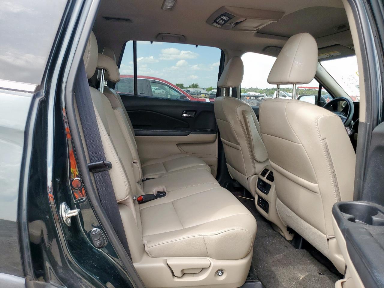 2017 Honda Pilot Touring VIN: 5FNYF6H90HB000231 Lot: 70874615