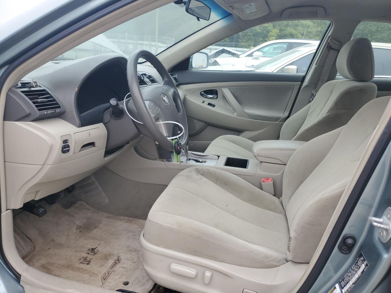 2008 Toyota Camry Ce VIN: 4T1BE46K08U735359 Lot: 69645345