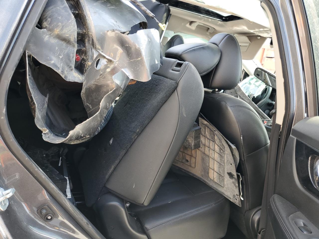 2017 Nissan Rogue Sv VIN: 5N1AT2MV8HC741421 Lot: 70375405