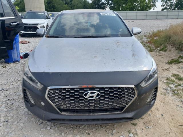  HYUNDAI ELANTRA 2018 Серебристый