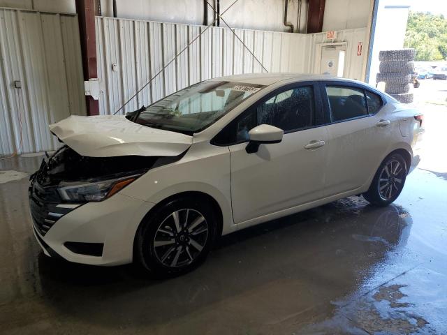  NISSAN VERSA 2025 Белы