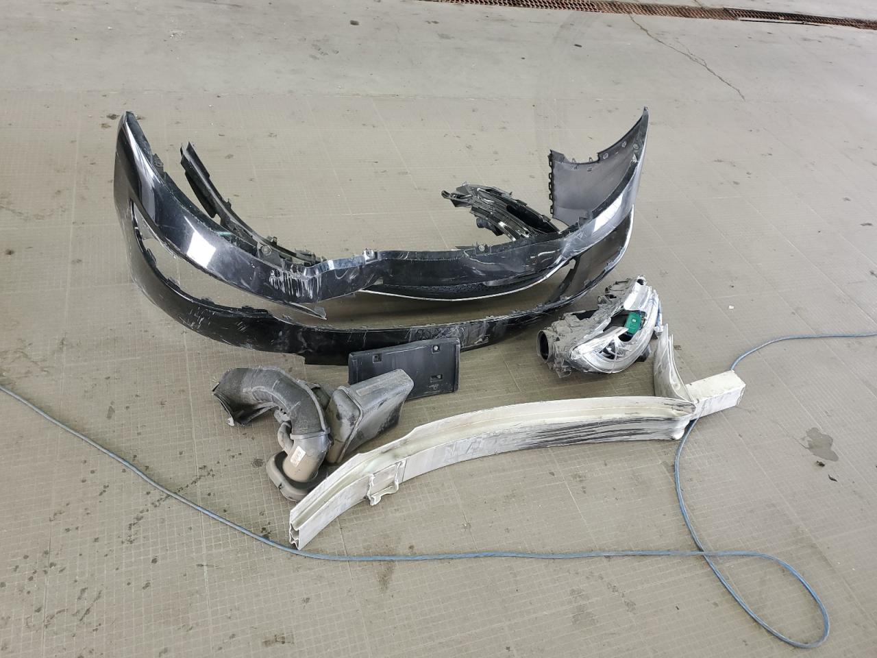 2015 Chrysler 200 C VIN: 1C3CCCCB4FN544780 Lot: 70565225