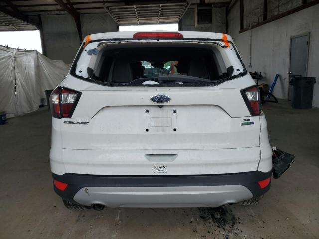 Паркетники FORD ESCAPE 2017 Белы