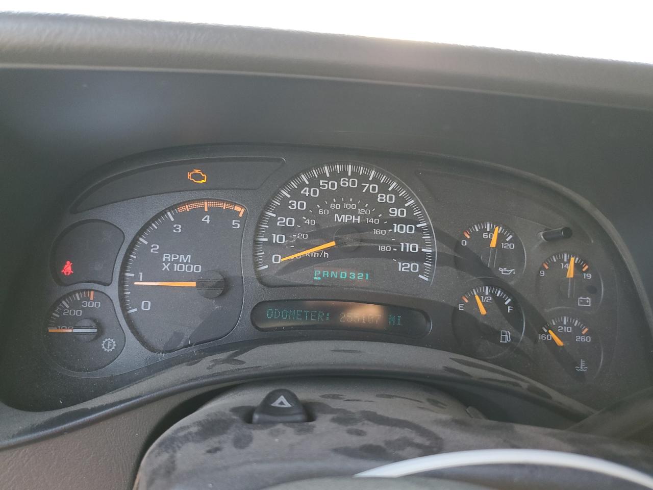 2005 Chevrolet Silverado K2500 Heavy Duty VIN: 1GCHK23275F877594 Lot: 67476595