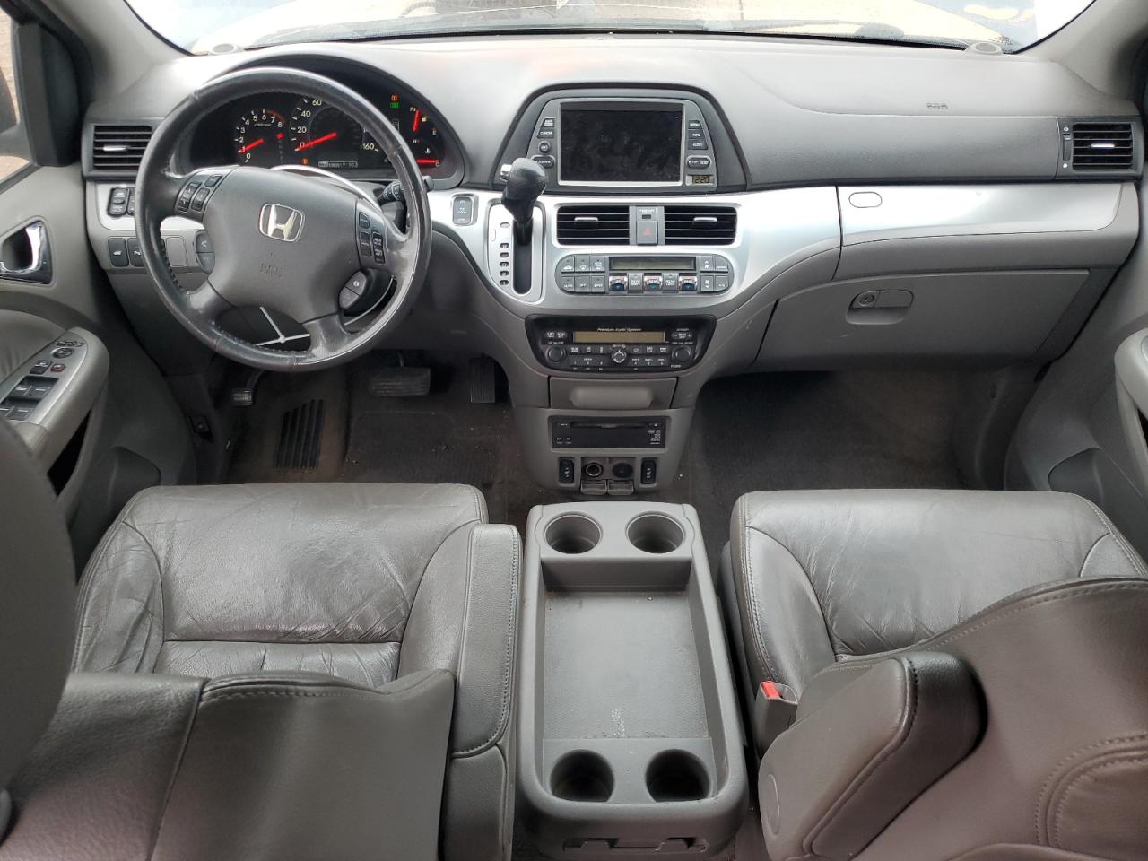 2010 Honda Odyssey Touring VIN: 5FNRL3H95AB072804 Lot: 70865575