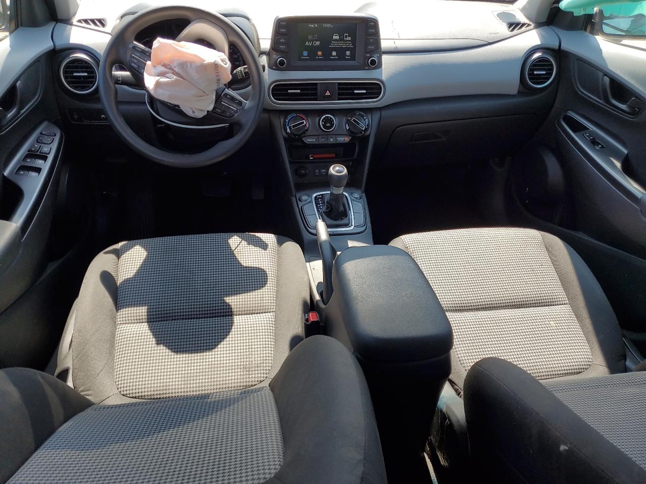 2020 Hyundai Kona Se VIN: KM8K1CAA5LU401745 Lot: 68673895