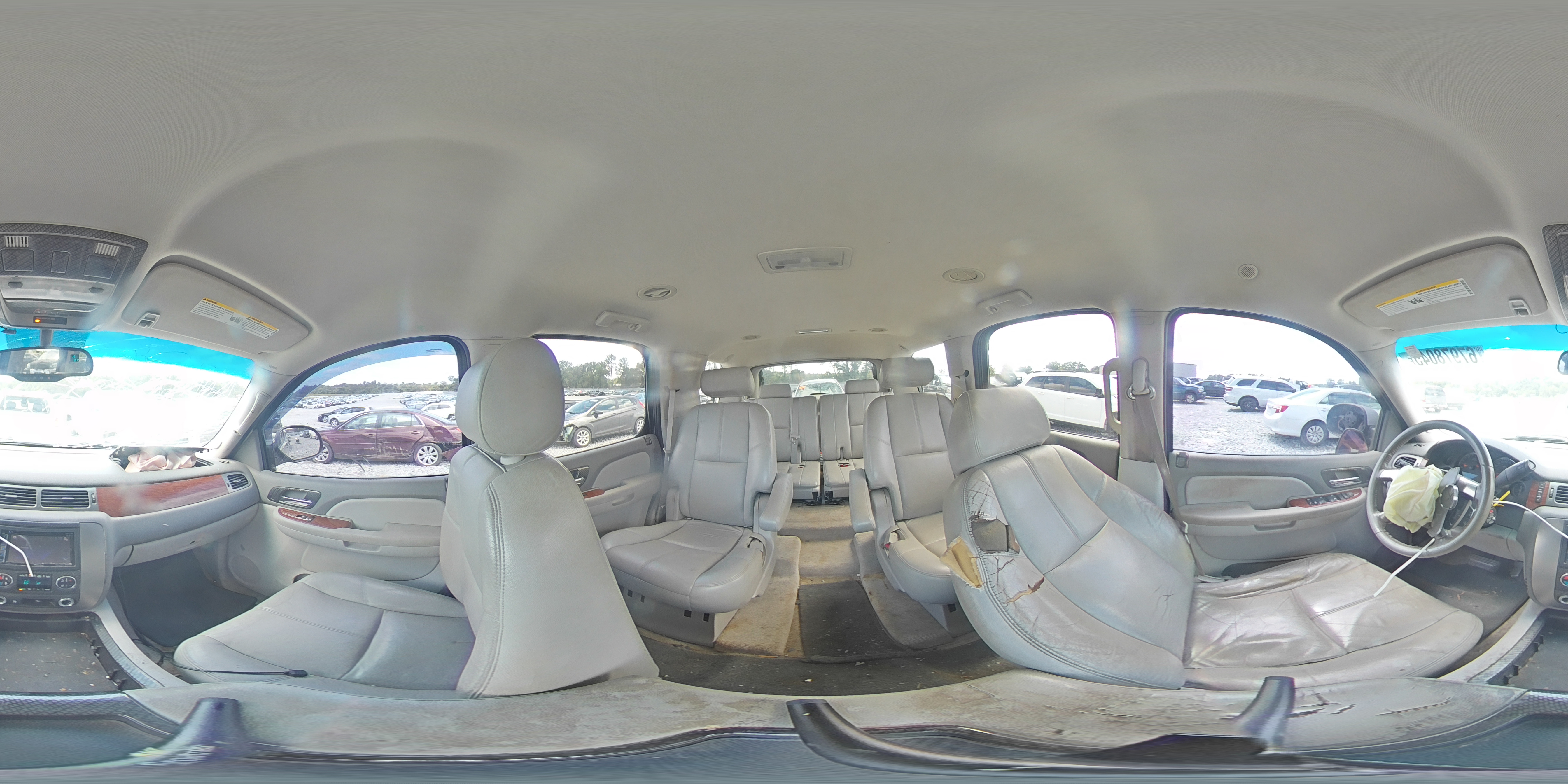 2007 GMC Yukon VIN: 1GKFC13087J332425 Lot: 67978045