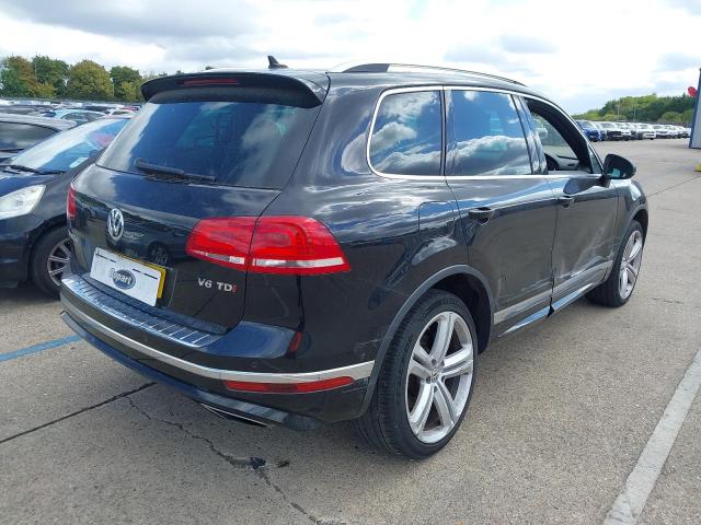 2018 VOLKSWAGEN TOUAREG V6 R-LINE + TDI B 