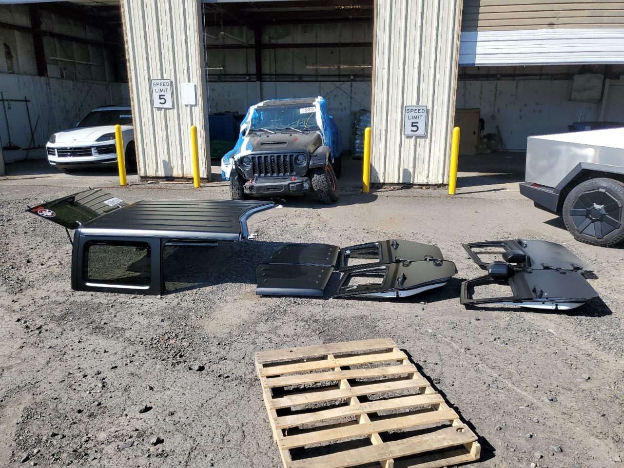 2023 Jeep Wrangler Rubicon 392 VIN: 1C4JJXSJ3PW642395 Lot: 67934925