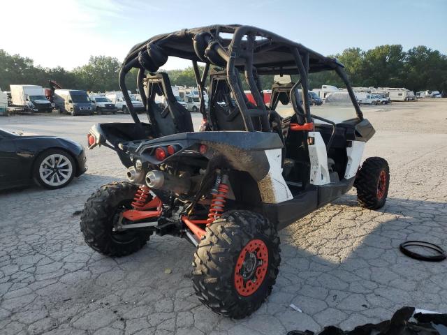 2015 CAN- MAVERICK MAX 1000R