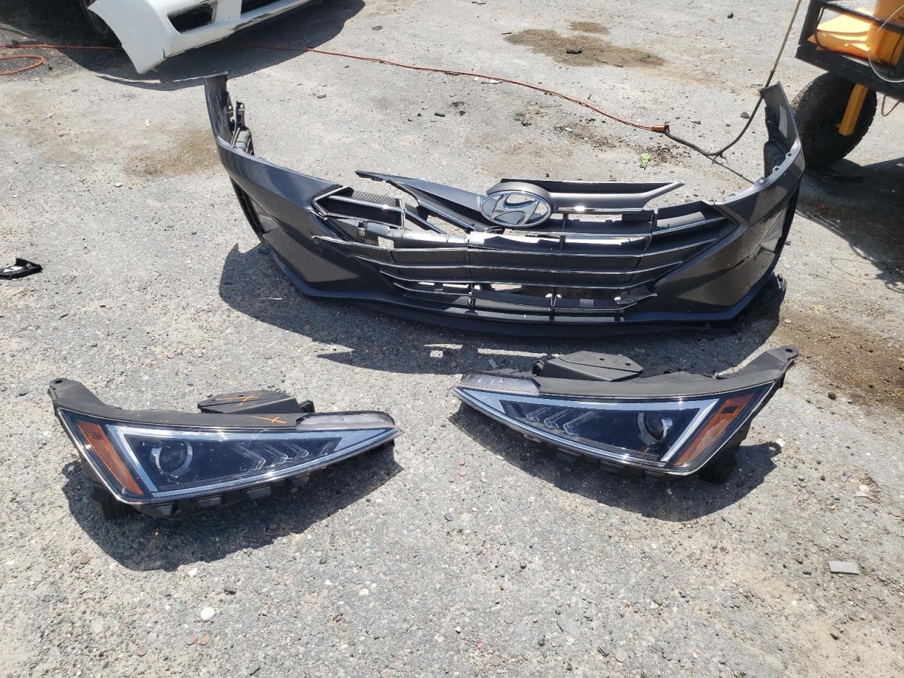 2019 Hyundai Elantra Sel VIN: KMHD84LF5KU863773 Lot: 67950375