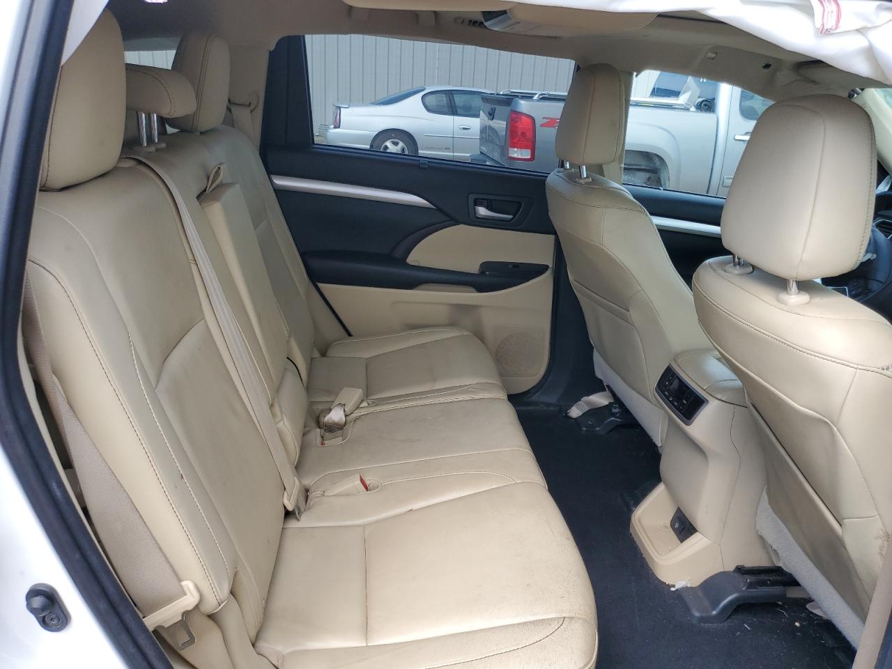 2015 Toyota Highlander Xle VIN: 5TDJKRFH3FS169015 Lot: 68217515