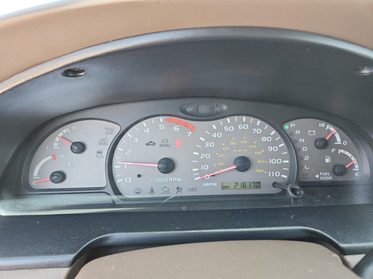 2003 Toyota Sequoia Sr5 VIN: 5TDZT34AX3S146815 Lot: 70168895