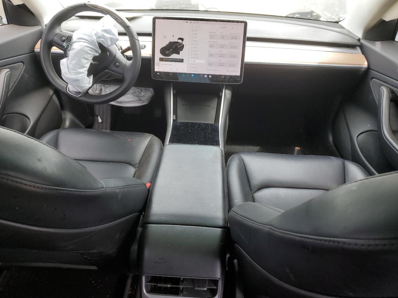 2019 Tesla Model 3 VIN: 5YJ3E1EA2KF410406 Lot: 69843435