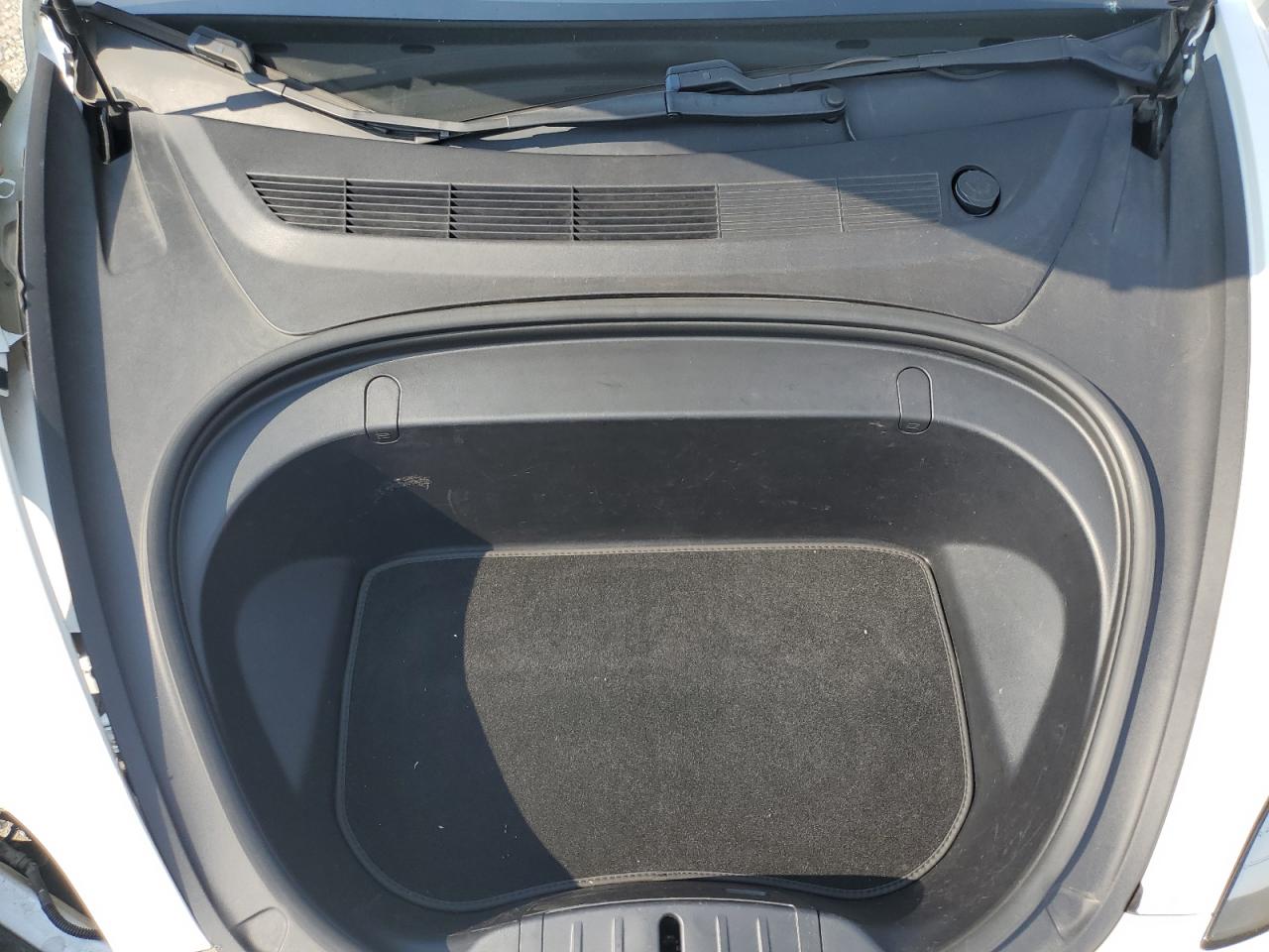 2019 Tesla Model 3 VIN: 5YJ3E1EA5KF332994 Lot: 69817325