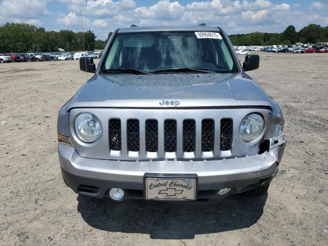Parquets JEEP PATRIOT 2017 Srebrny