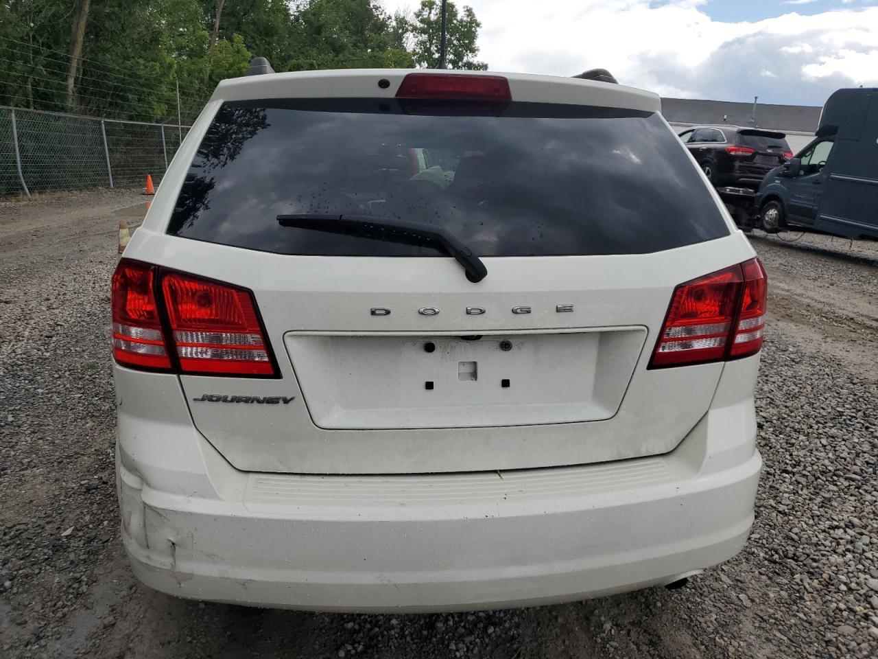 2018 Dodge Journey Se VIN: 3C4PDCAB2JT529586 Lot: 70465055