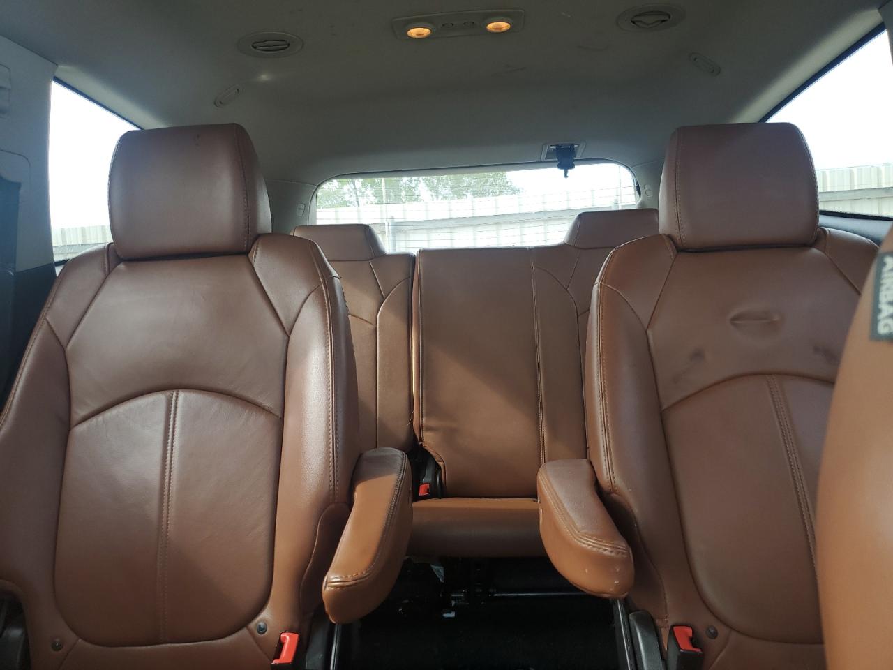 2016 Chevrolet Traverse L VIN: 1GNKRHKD0GJ325255 Lot: 70845725