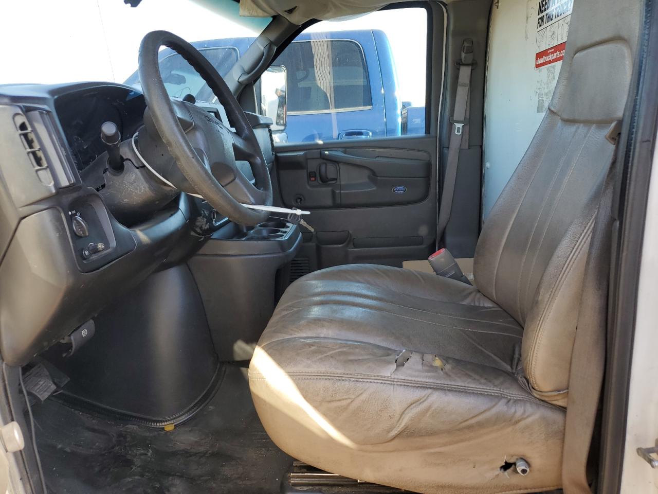 2007 GMC Savana Cutaway G3500 VIN: 1GDGG31V571904187 Lot: 70119185