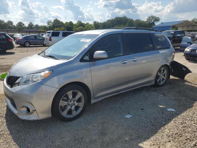  TOYOTA SIENNA 2013 Srebrny