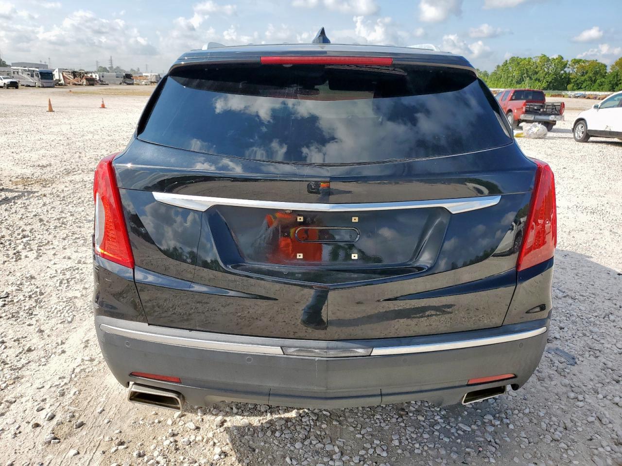 2017 Cadillac Xt5 Luxury VIN: 1GYKNBRS5HZ175985 Lot: 67478215