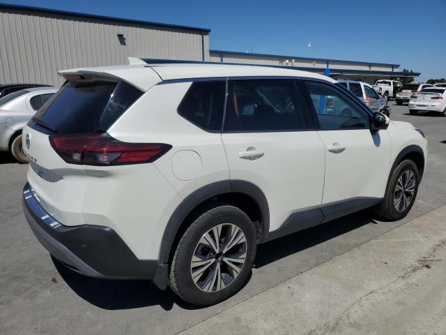  NISSAN ROGUE 2021 Biały