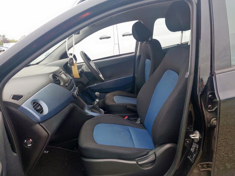 2014 HYUNDAI I10 SE