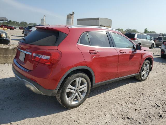  MERCEDES-BENZ GLA-CLASS 2018 Красный
